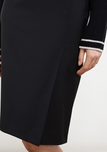 Load image into Gallery viewer, Sportmax Belgio Black Pencil Skirt