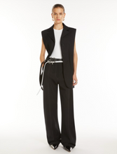 Load image into Gallery viewer, Sportmax Parana Black Sleeveless Blazer