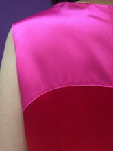 Load image into Gallery viewer, Alberre Odette Dual Colour Cocktail Dress with Feathers
