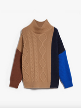 Load image into Gallery viewer, Max Mara Weekend Lambert Colourblock Turtleneck Sweater
