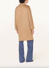 Load image into Gallery viewer, Max Mara Agenda Camel Wool Coat
