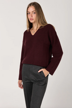 Load image into Gallery viewer, Max Mara Acceso Burgundy Sweater
