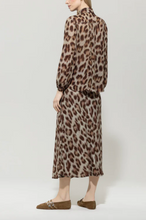 Load image into Gallery viewer, Luisa Cerano Animal Print Midi Skirt

