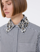 Load image into Gallery viewer, Sportmax SPXQUAGGA Cropped Stripe Shirt With Bejewelled Collar
