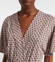 Load image into Gallery viewer, Max Mara BCHEGREGE Blelted Printed Jumpsuit
