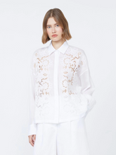 Load image into Gallery viewer, Max Mara MSTCALI Embroidered White Ramie Shirt
