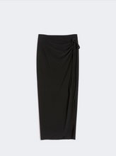 Load image into Gallery viewer, Max Mara BCHAFOSO Black Wrap Jersey Skirt
