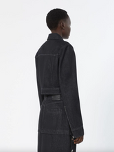 Load image into Gallery viewer, Sportmax SPDPEPE Fitted Black Denim Jacket
