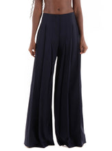 Load image into Gallery viewer, Hugo Boss Tirea Pleated Trousers
